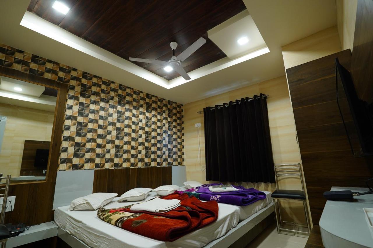 אג'מר Hotel New Sundaram 150 Mtrs From Dargah מראה חיצוני תמונה