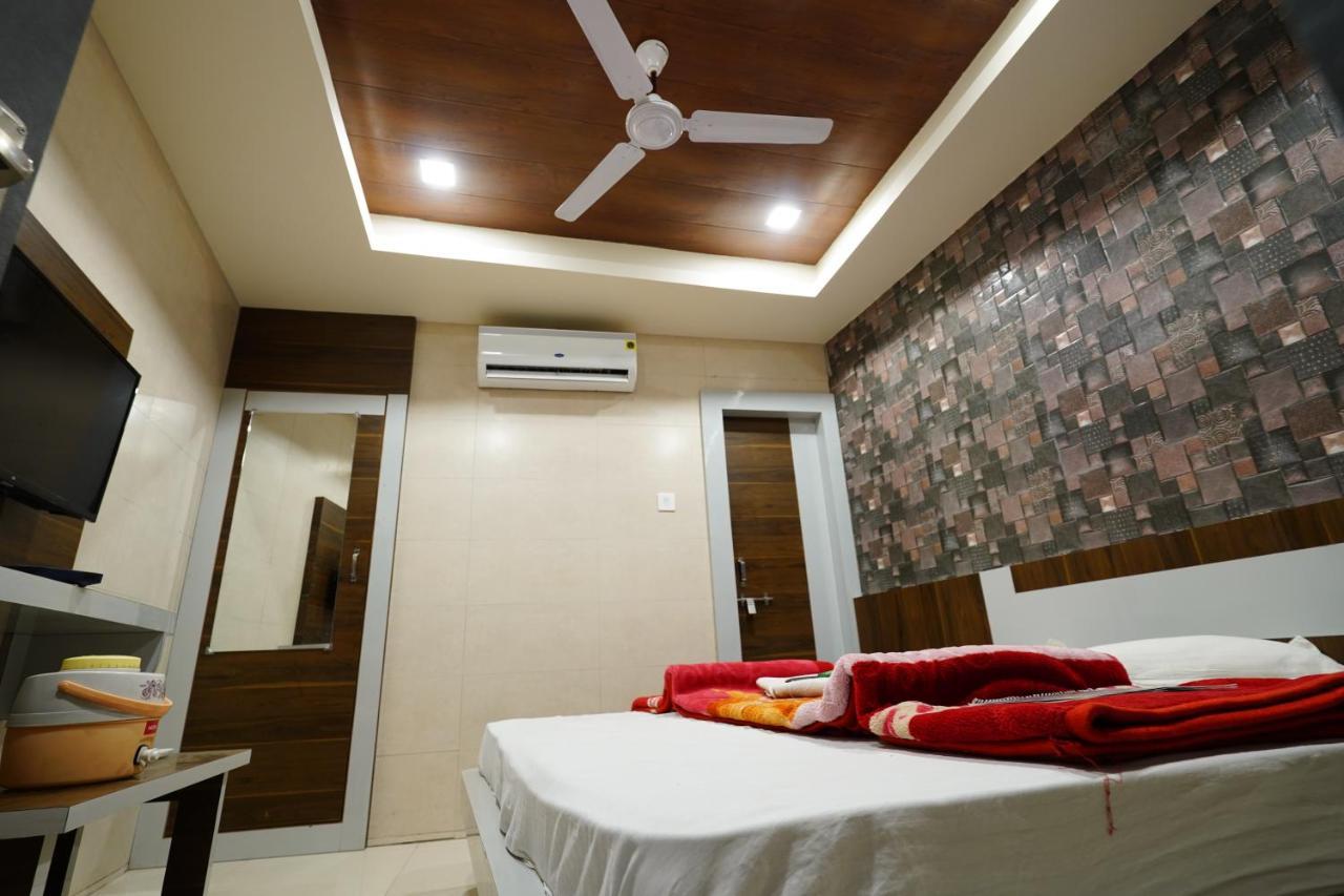 אג'מר Hotel New Sundaram 150 Mtrs From Dargah מראה חיצוני תמונה